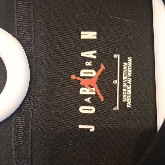 Jordan Tee - Size Large, Black shirt with Red Air Jordan Wordmark stitching - Picture 4 of 4